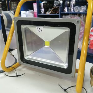 FOCO LED PORTATIL 12V 50W